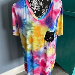 Plus size women’s top 2x tye dye with sequin pocket short sleeve